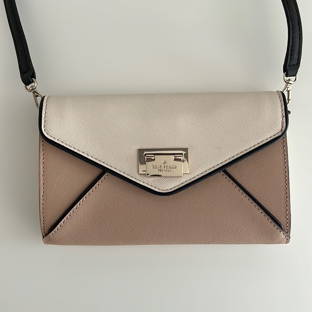 Kate spade crossbody purse